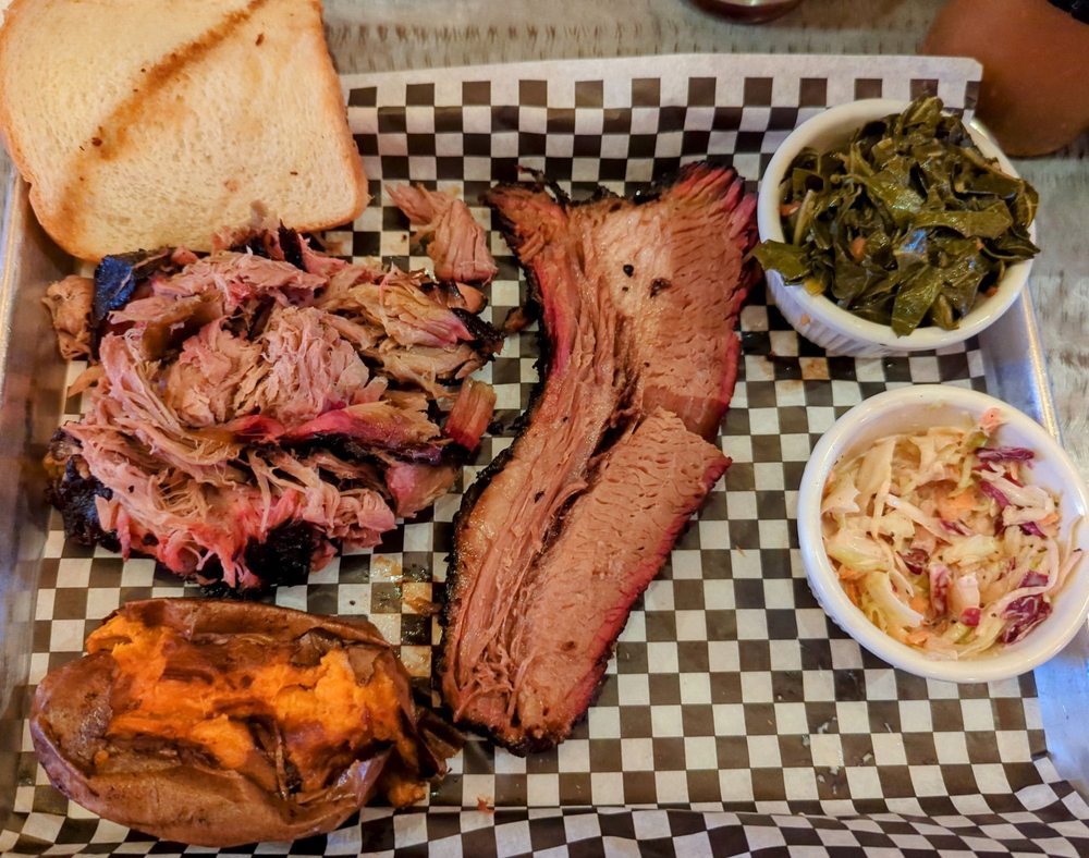 The Relic Smokehouse And Pub