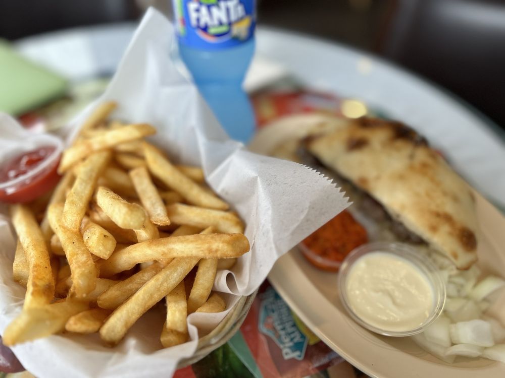 Euro Grill & Cafe
