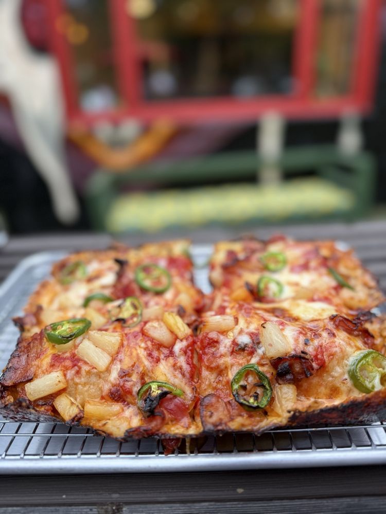 BFLO Pizza Bistro